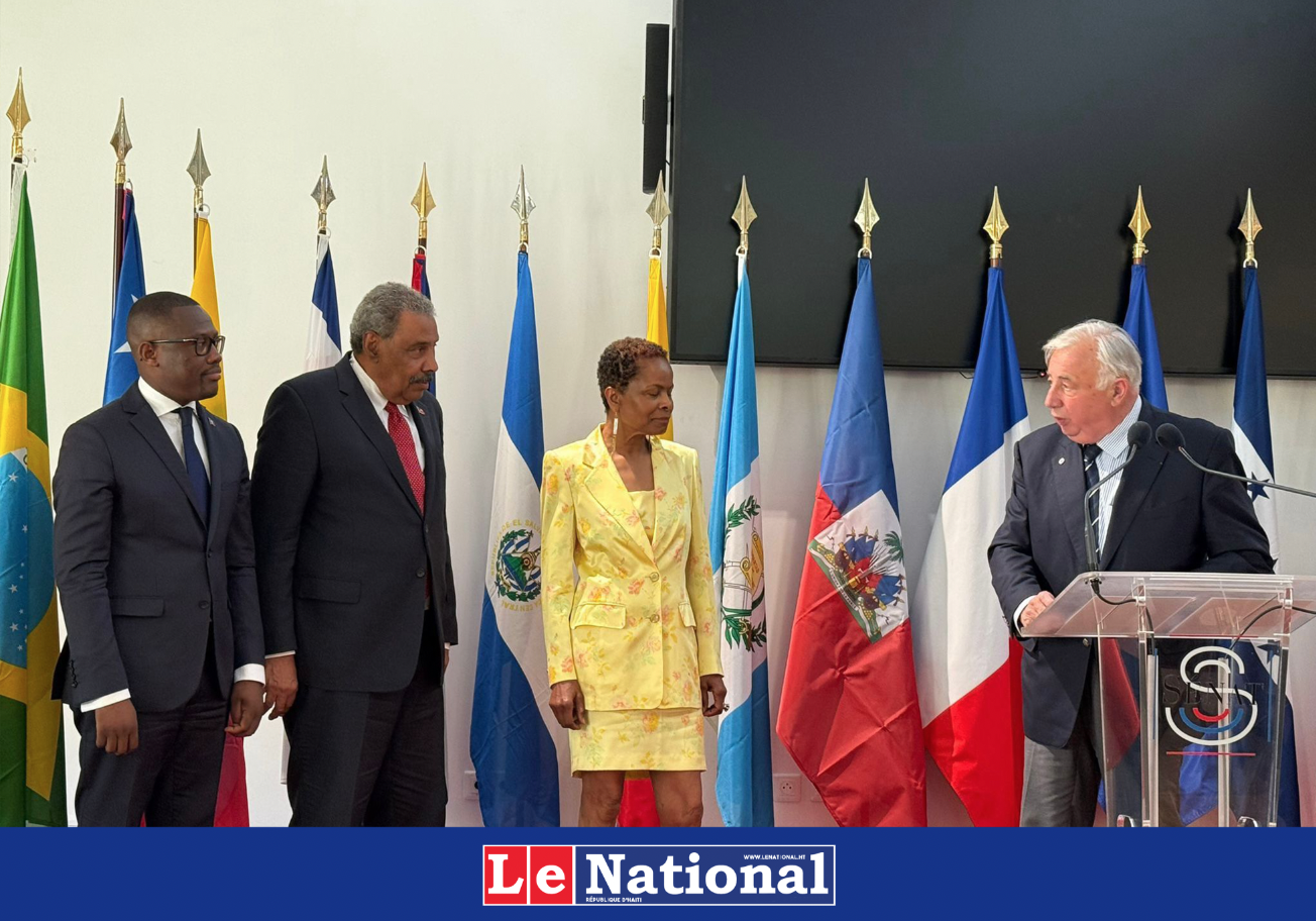 Le Sénat français rend hommage à Frankétienne, à titre posthume, sur proposition de l’Ambassade d’Haïti en France